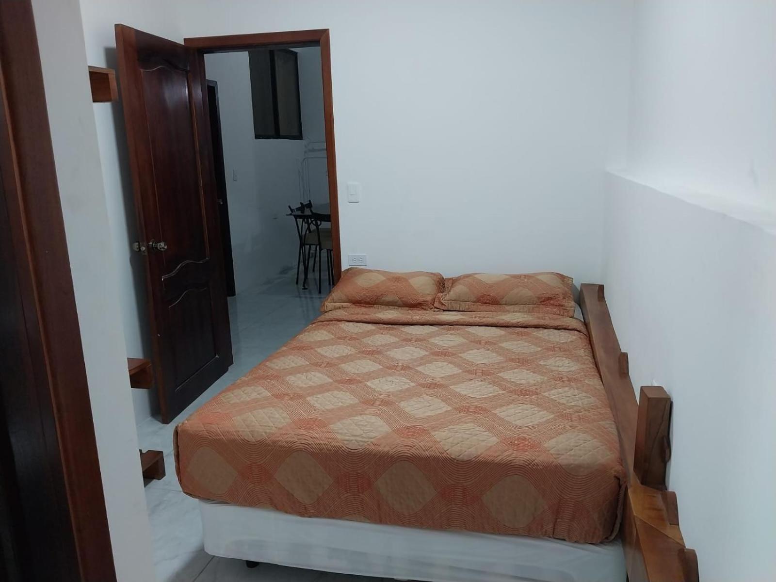 Tintorera Guest House Puerto Ayora  Exterior foto